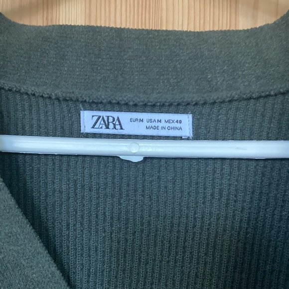 Olive green Zara ribbed cardigan (size M) - Picture 5 of 5